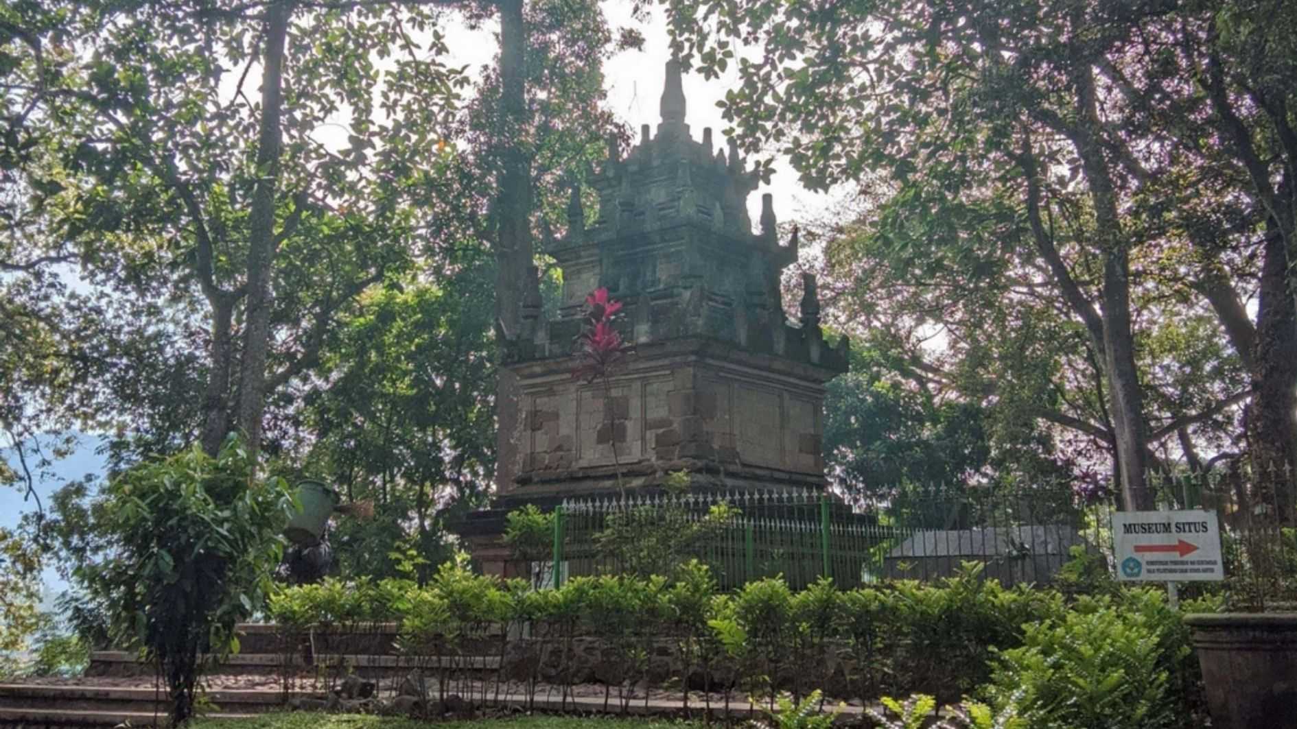 Jejak Peninggalan Agama Hindu di Tatar Sunda